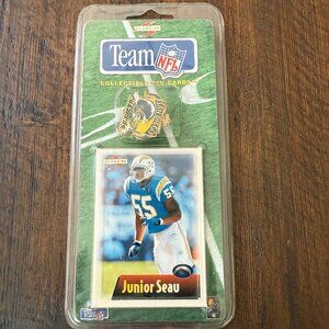 Score '95 Team NFL Junior Seau Collectible Pin-Card